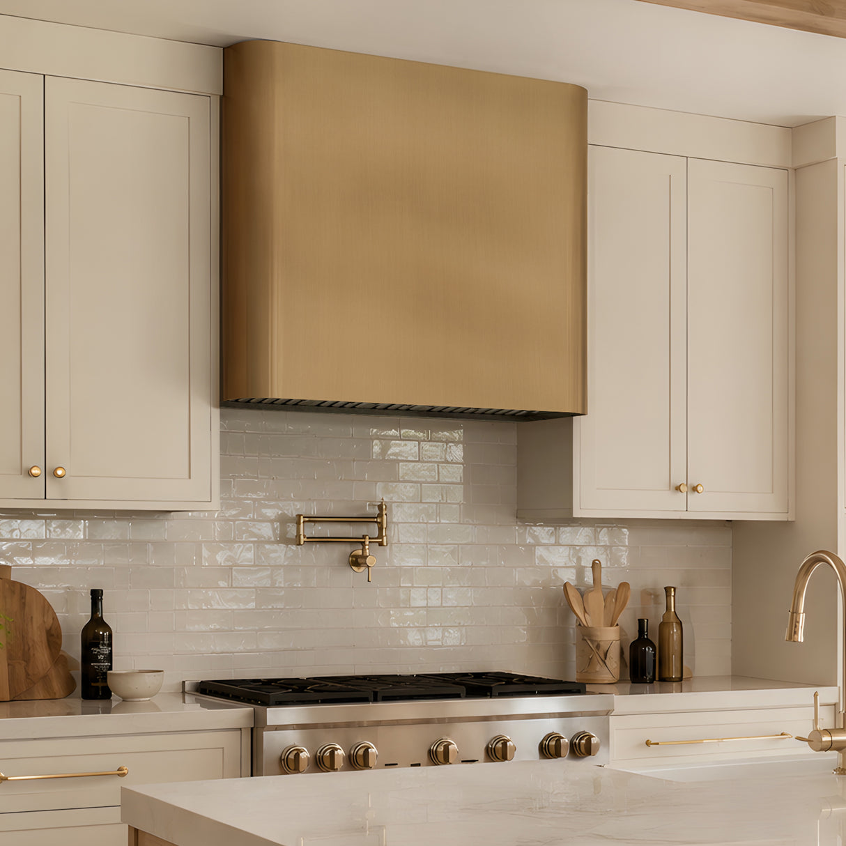 USA Artisan Brass Exhaust Hood with Classic Box Shaped URHB-146