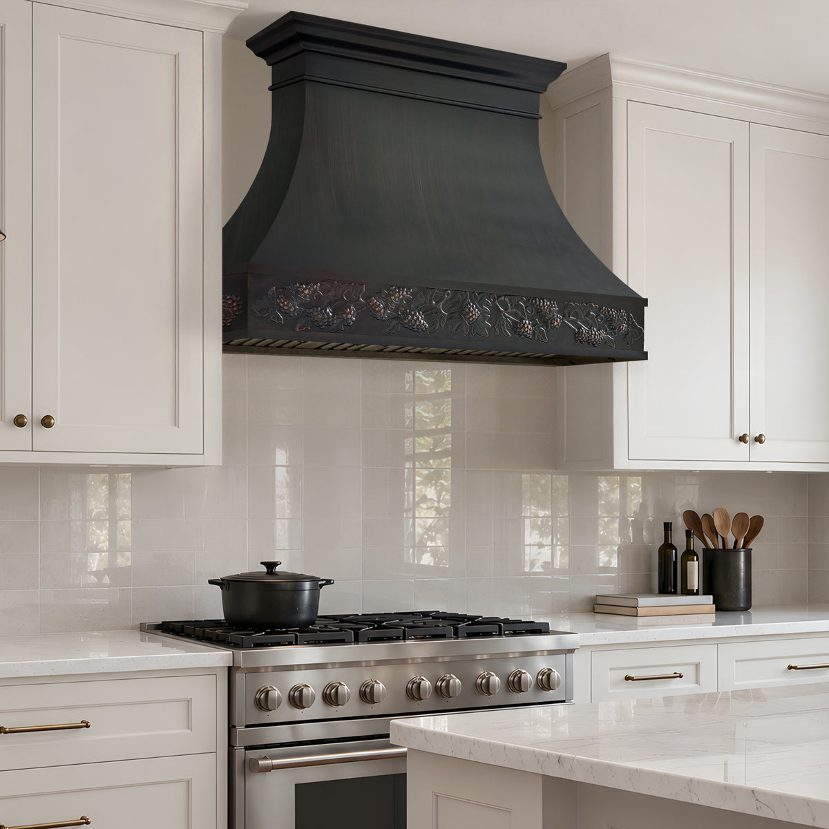 USA Classic Dark Antique Handcrafted Copper Vent Hood URHC-116