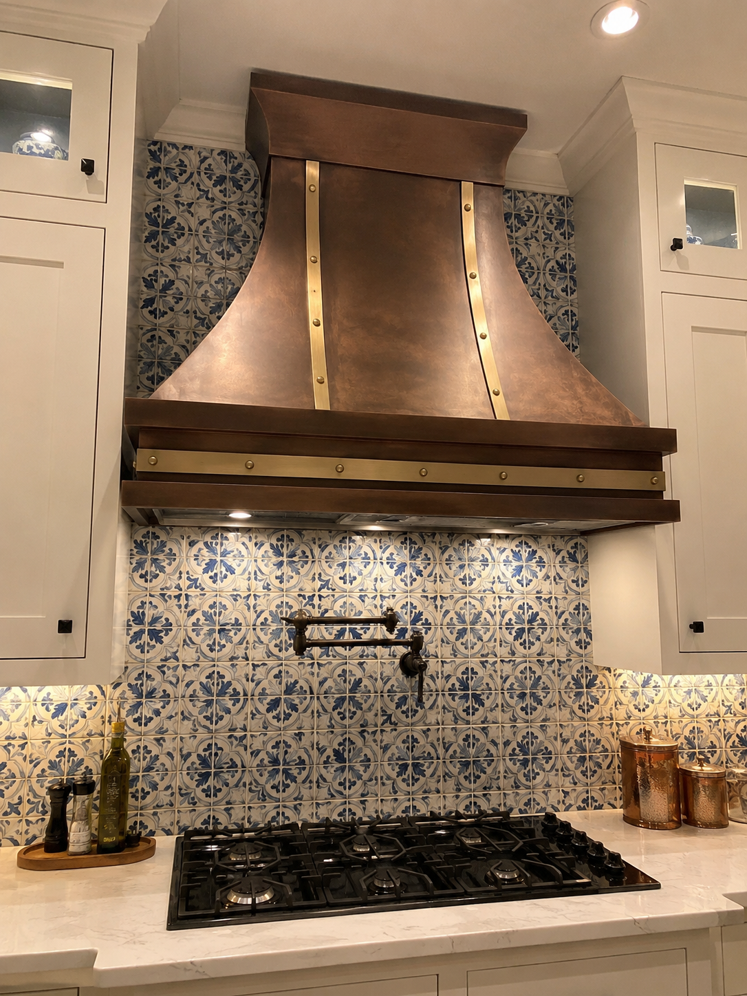 USA Classic Handmade Weathered Copper Kitchen Hood URHC-107