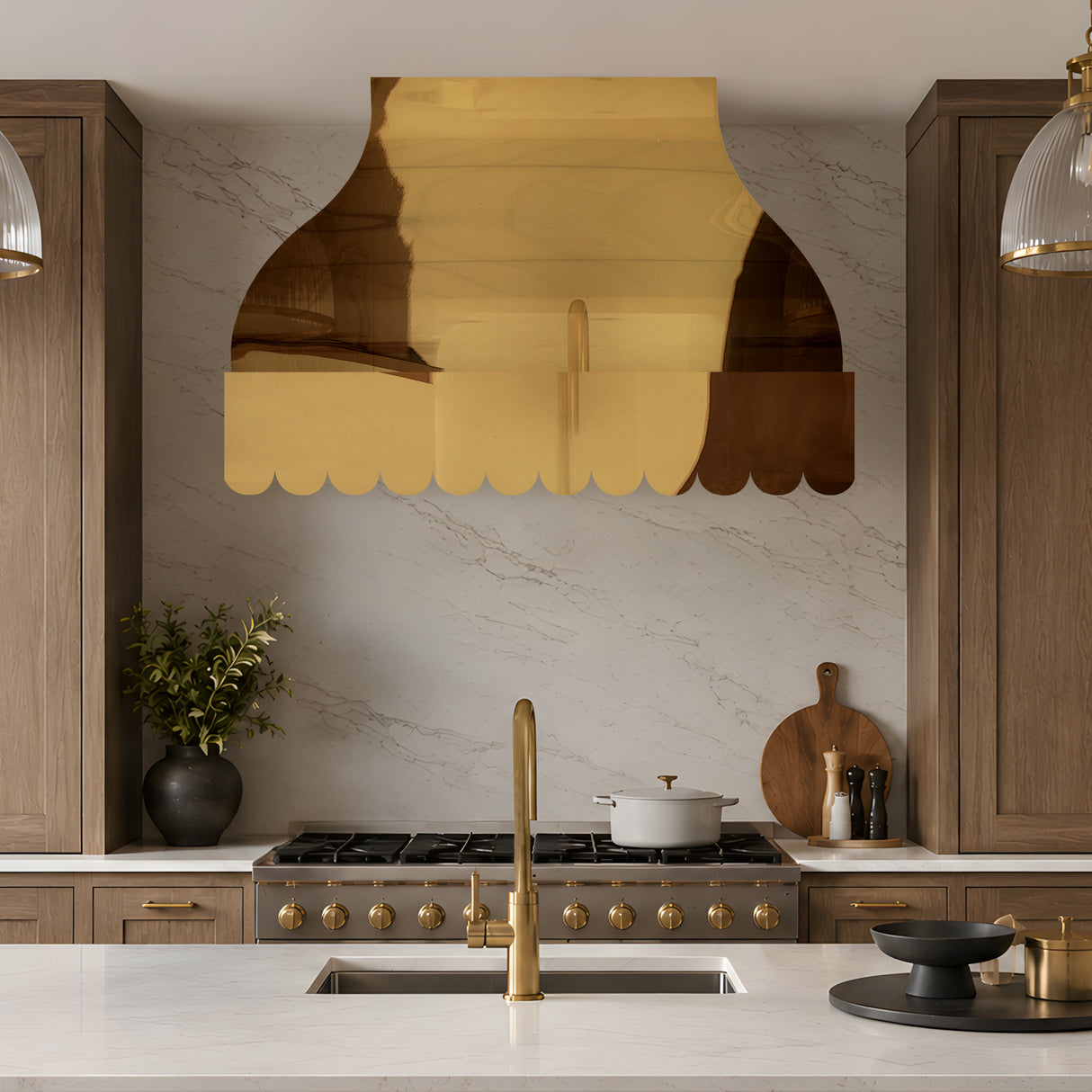 USA Luxury Polished Brass Vent Hood with Bell Shaped URHB-156