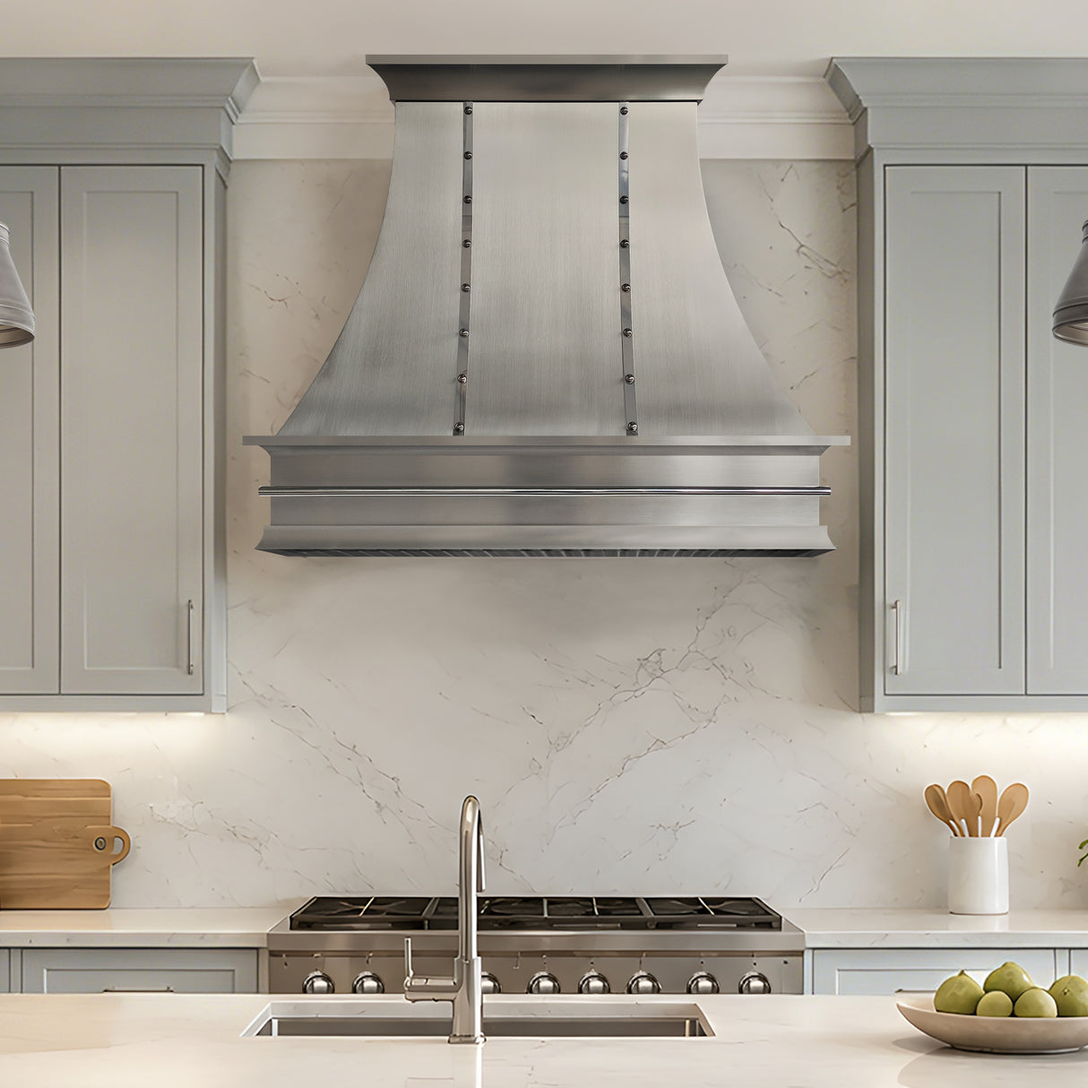USA Minimal Stainless Steel Range Hood with Polished Decorated Straps URHS-231