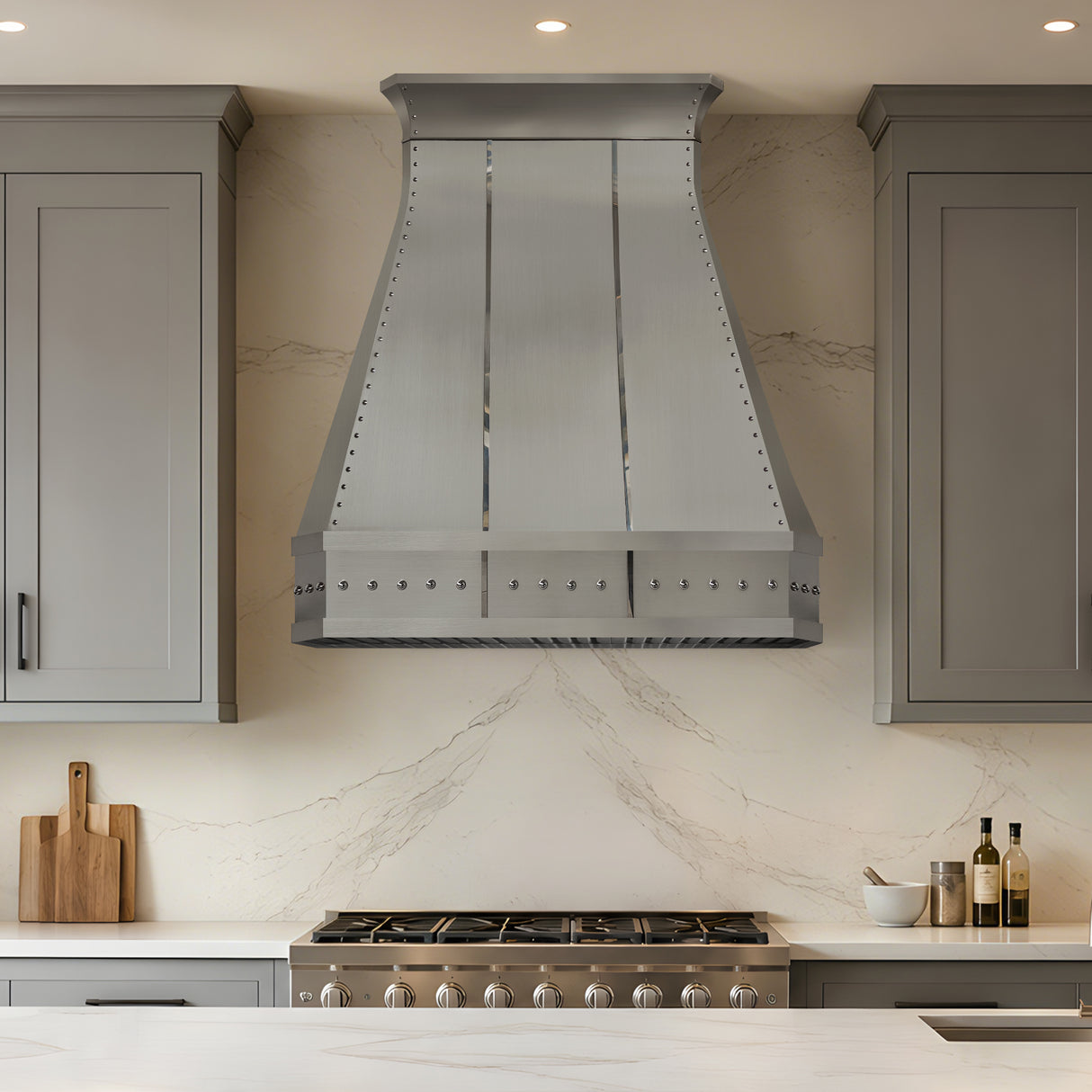USA Modern Stainless Steel Exhaust Hood Featuring Artisan Rivets URHS-194