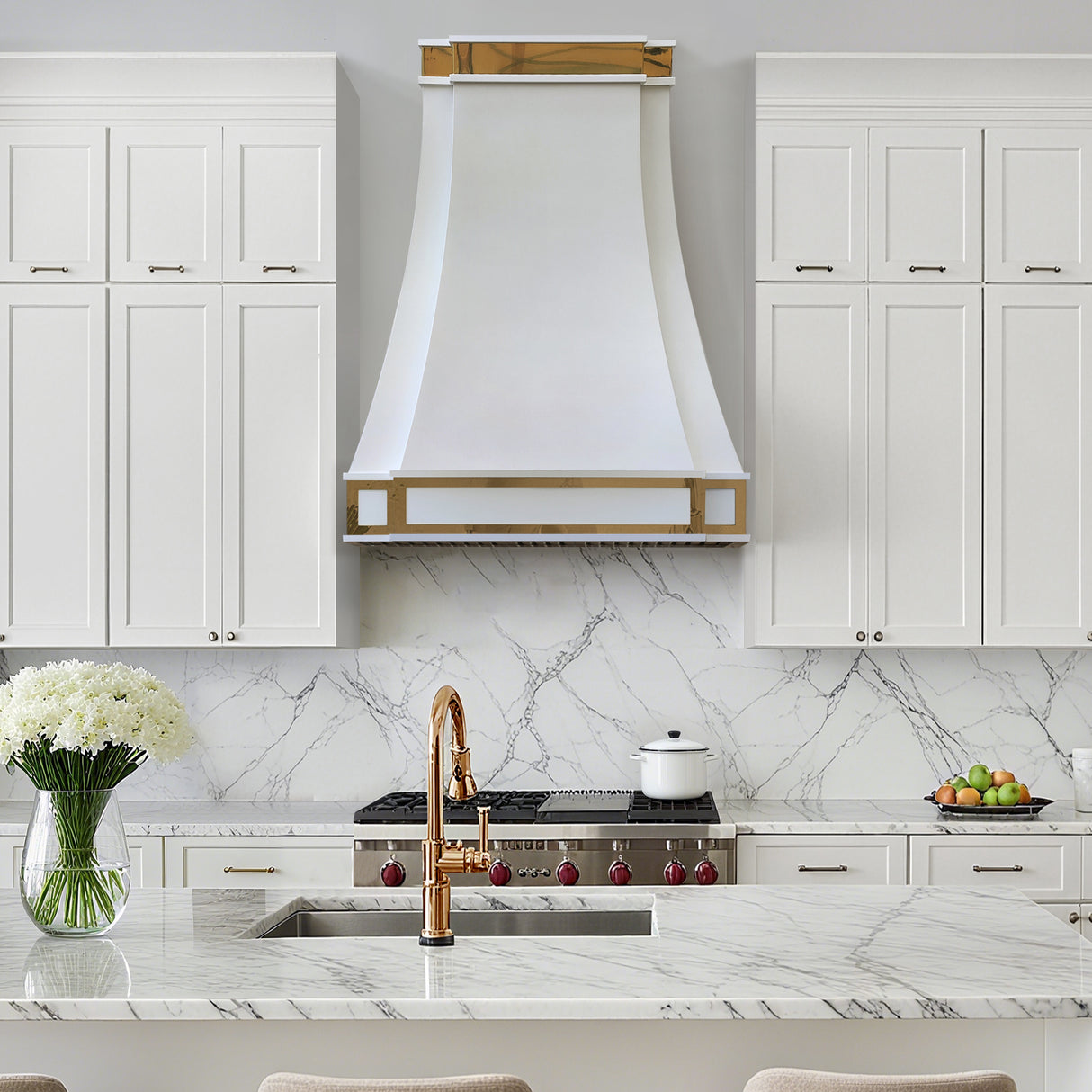 USA Stainless Steel Custom Range Hood with White Finish URHS-42