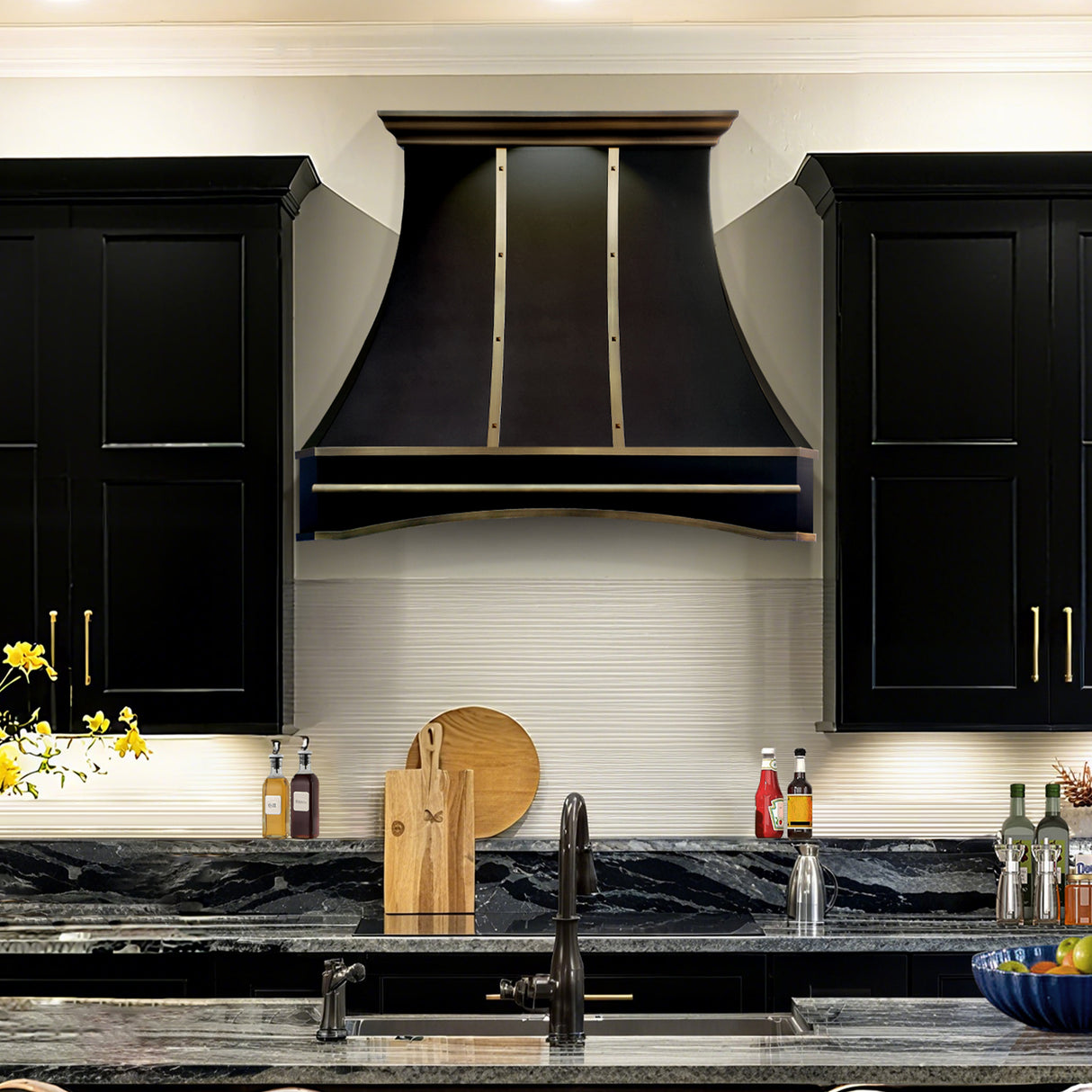 USA Curved Metal Vent Hood Stainless Steel URHS-28