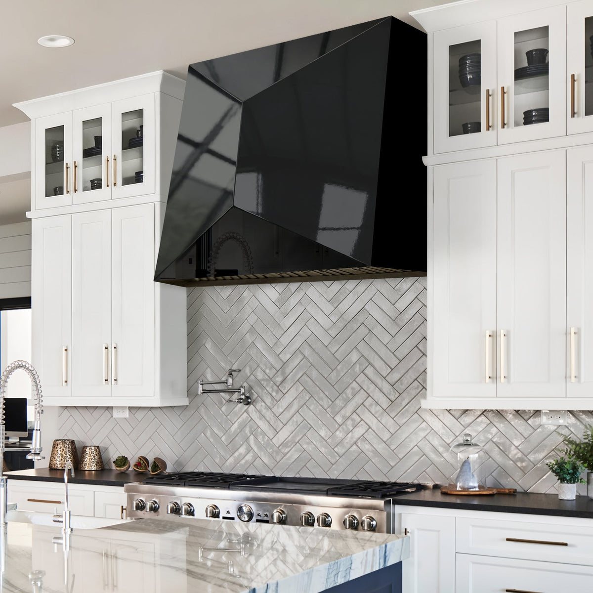 Black Stainless Steel Range Hood: The Quiet Difference Between Matte and Glossy Surfaces