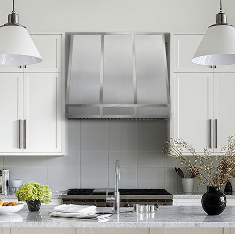 How Does a Stainless Steel Range Hood Balance Durability and Beauty?