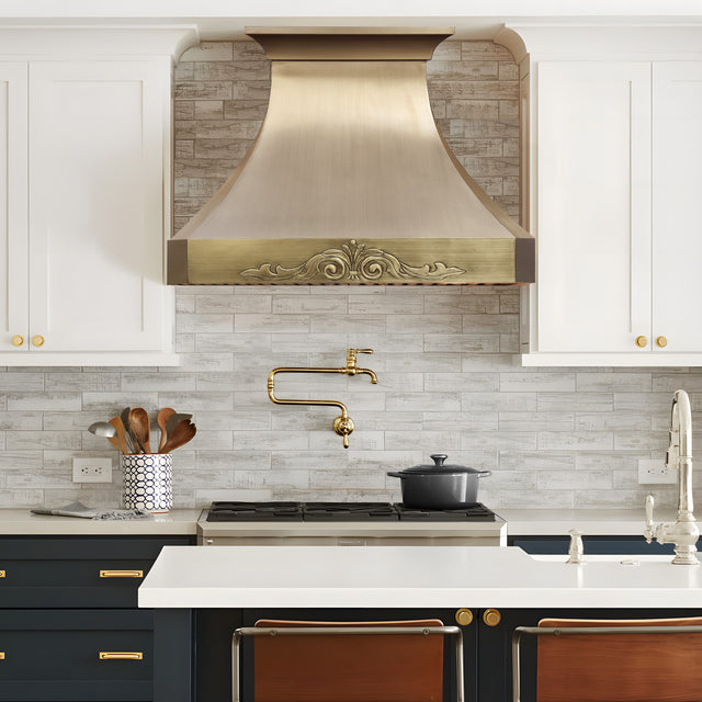 USA California Luxury Brass Range Hood with Decorative Pattern URHB-35-Custom Brass Range Hood > Luxury Metal Hood > High-End Kitchen Vent Hood-USA Range Hood