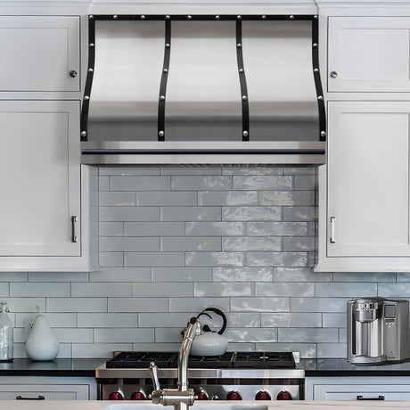 USA Classic Stainless Steel Kitchen Hood with Black Straps and Rivets URHS-55-Custom Stainless Steel Range Hood > Luxury Kitchen Hood > High-End Metal Vent Hood-USA Range Hood