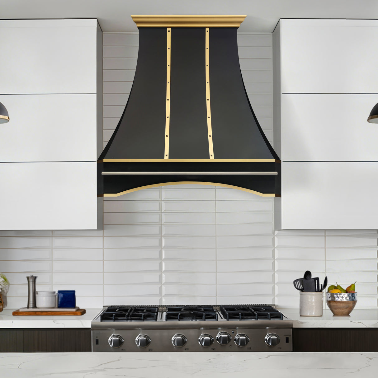USA Artisan Black Stainless Steel Vent Hood URHS-171