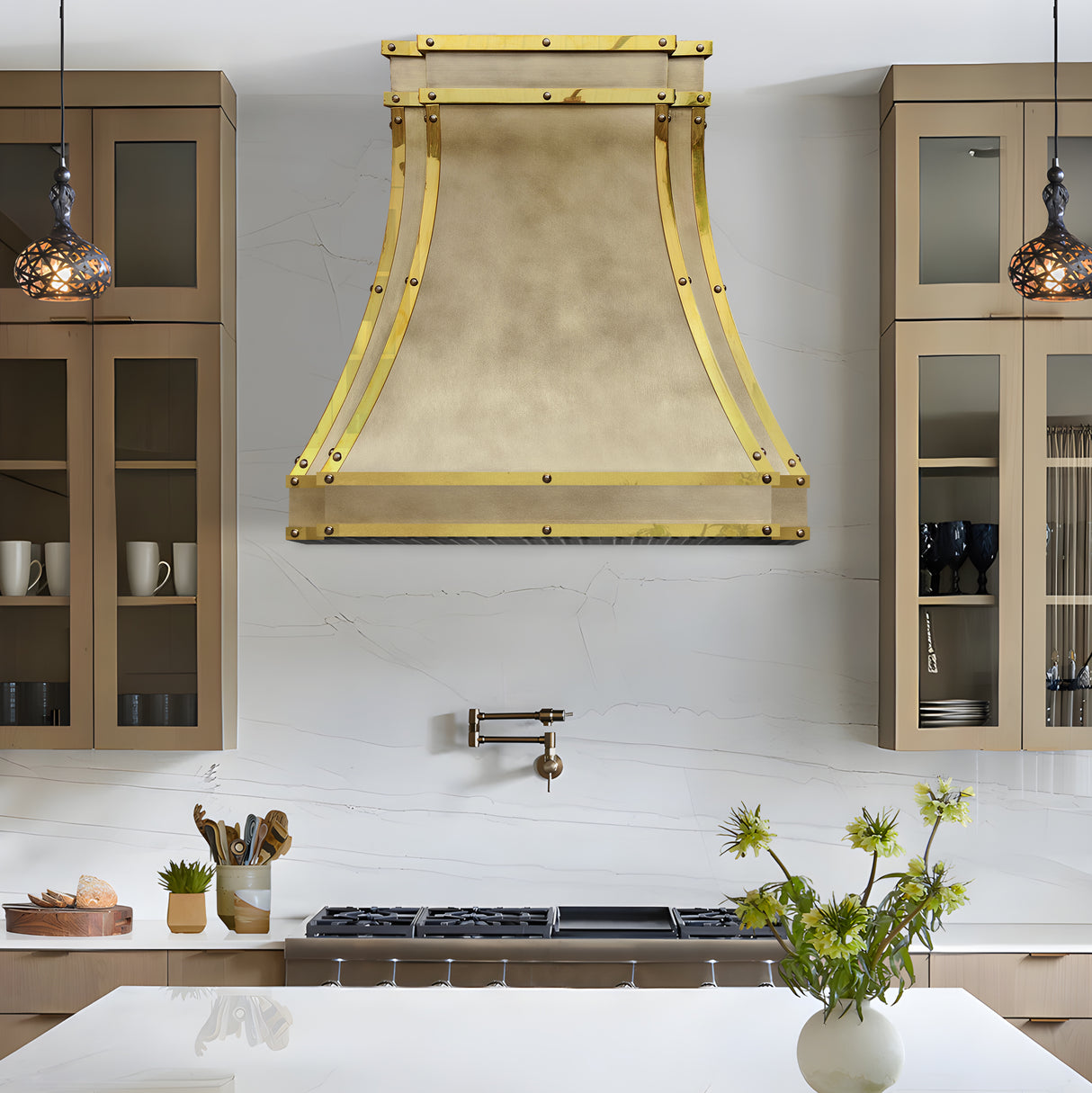 USA Designer Brass Kitchen Hood with Polished Straps URHB-88
