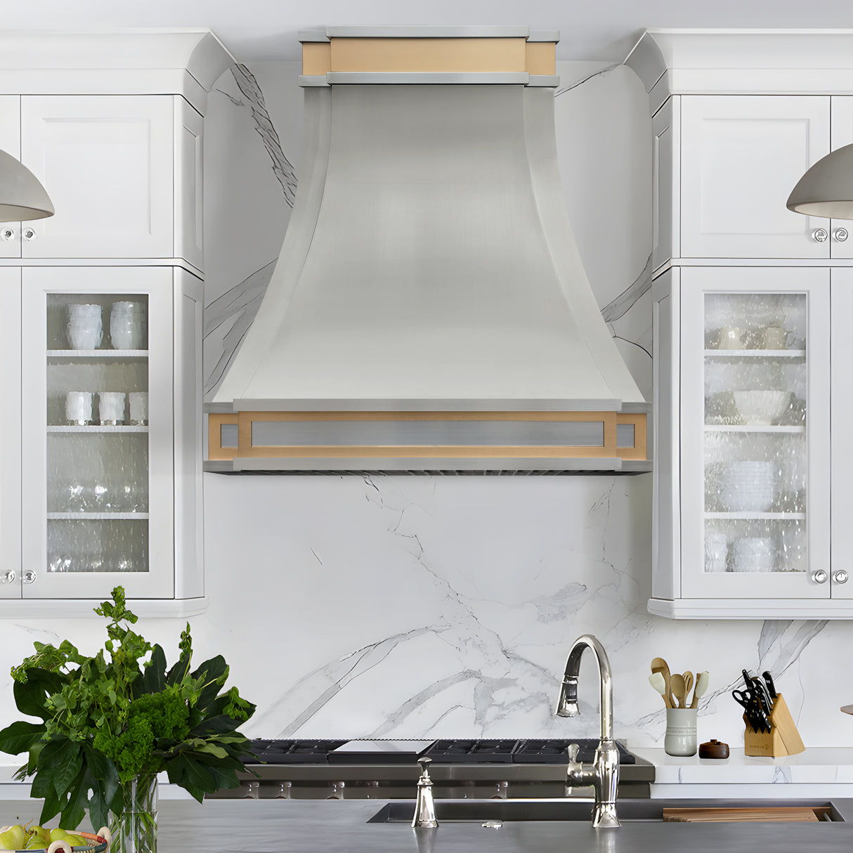 USA Designer Stainless Steel Vent Hood with Brass Straps URHS-156