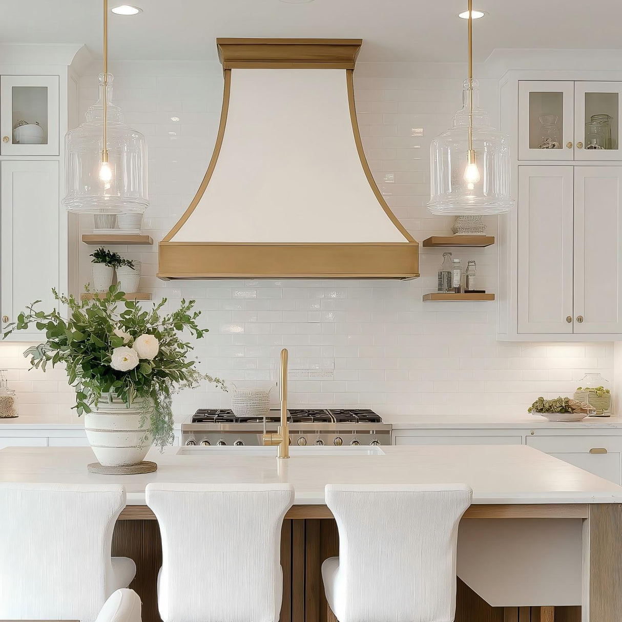 USA Custom Stainless Steel Range Hood with Curved Shape URHS-50