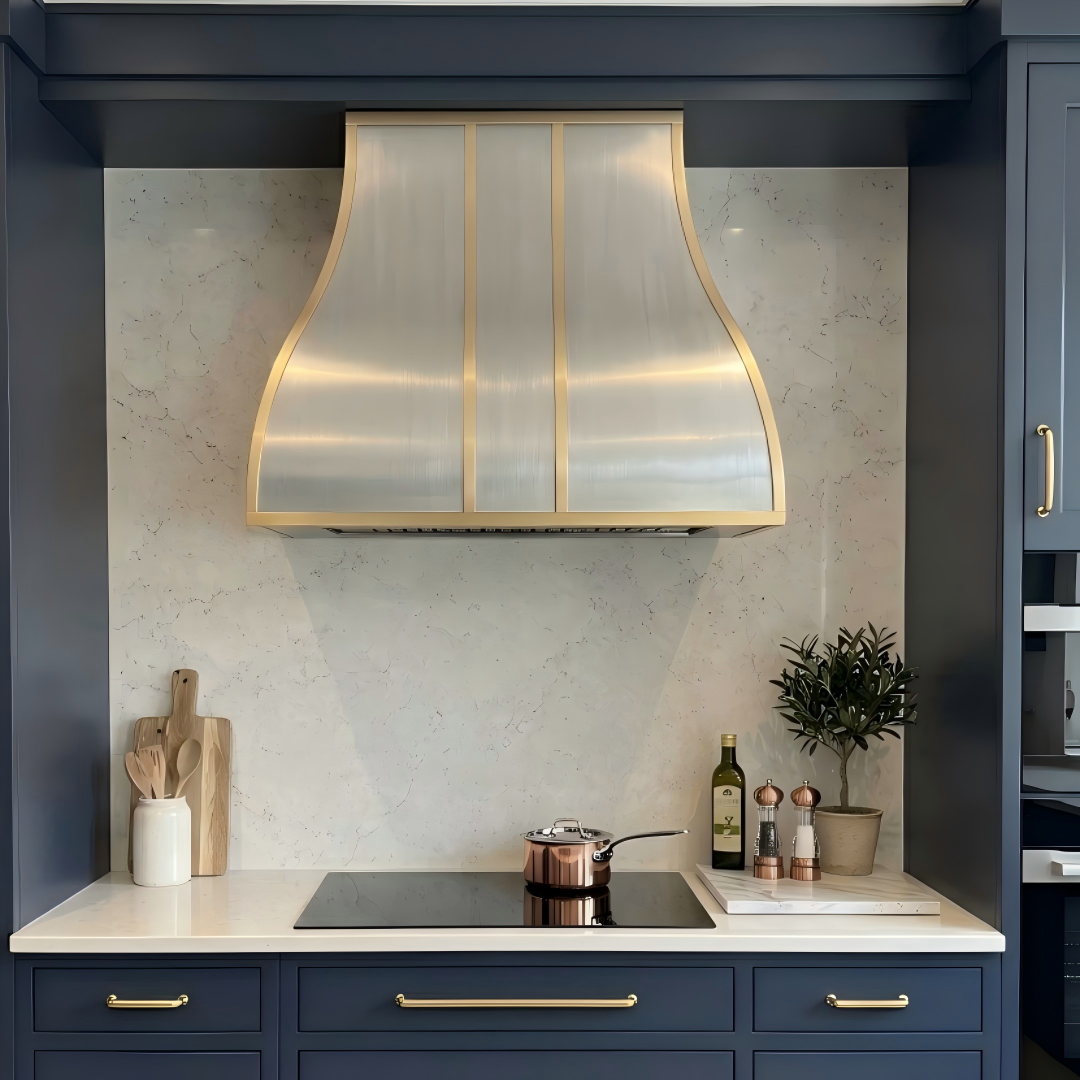 USA Modern Stainless Steel Exhaust Hood with Handmade Brass Straps URHS-252